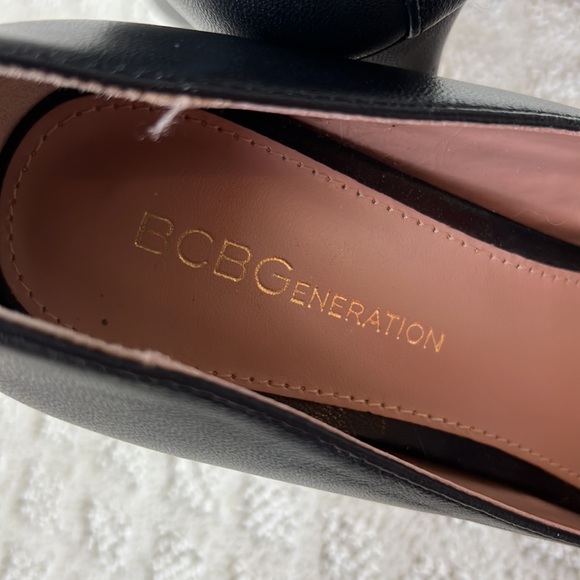 Woman’s high heel black shoe size 7.5 - Picture 10 of 13